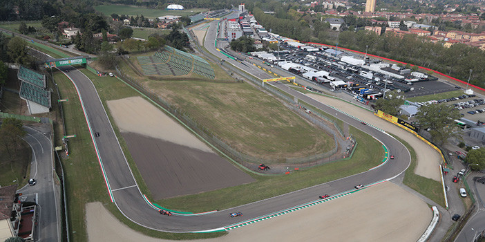 Circuit Nogaro Calendrier 2023 Grandstand M - Starting Grid - Imola | Formula1.Com